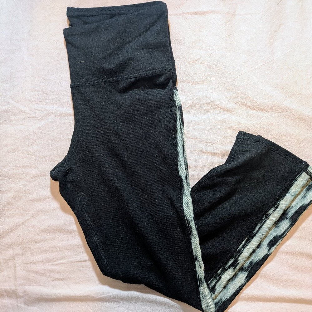 Threads 4 Thought Crop Leggings XS Lightning Black White Marble